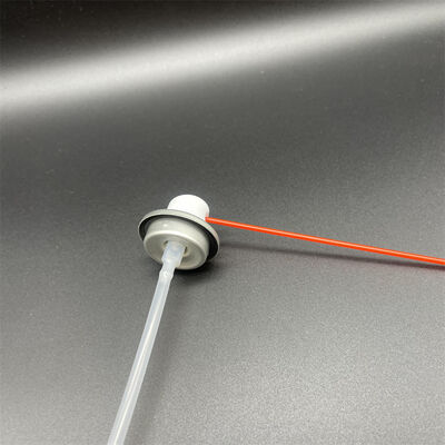 شراء صمام تشحيم WD-40 عالي الدقة للفنيين الإلكترونيات مع رأس رش دقيق التصنيع عبر الإنترنت