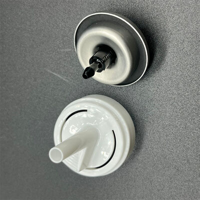 شراء  Gentle Even-Distribution Hair Mousse Dispensing Nozzle for Curly and Coily Hair Types with Wide-Fan Spray for Hydration and Definition التصنيع عبر الإنترنت